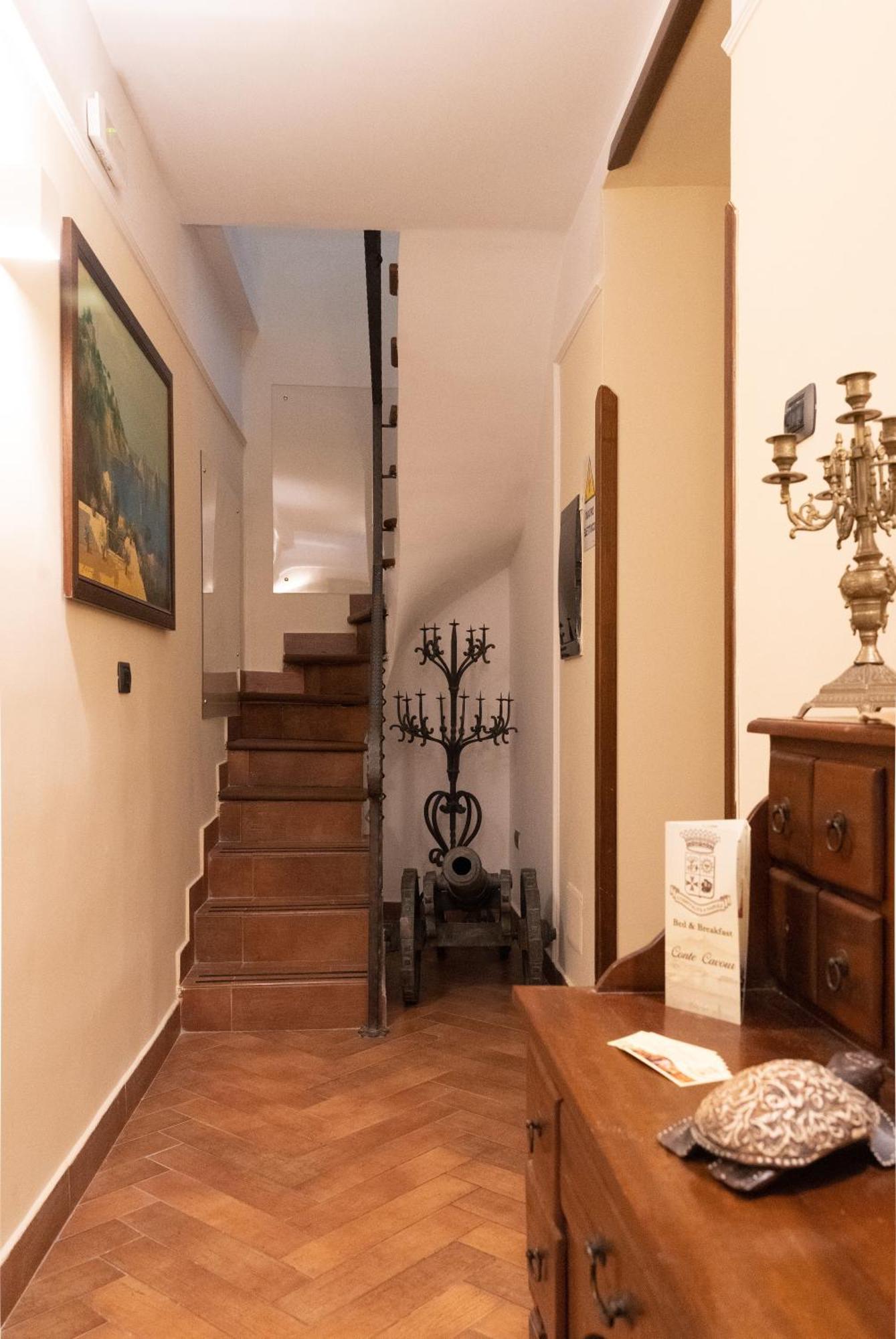 B&B Conte Cavour Nápoles Exterior foto