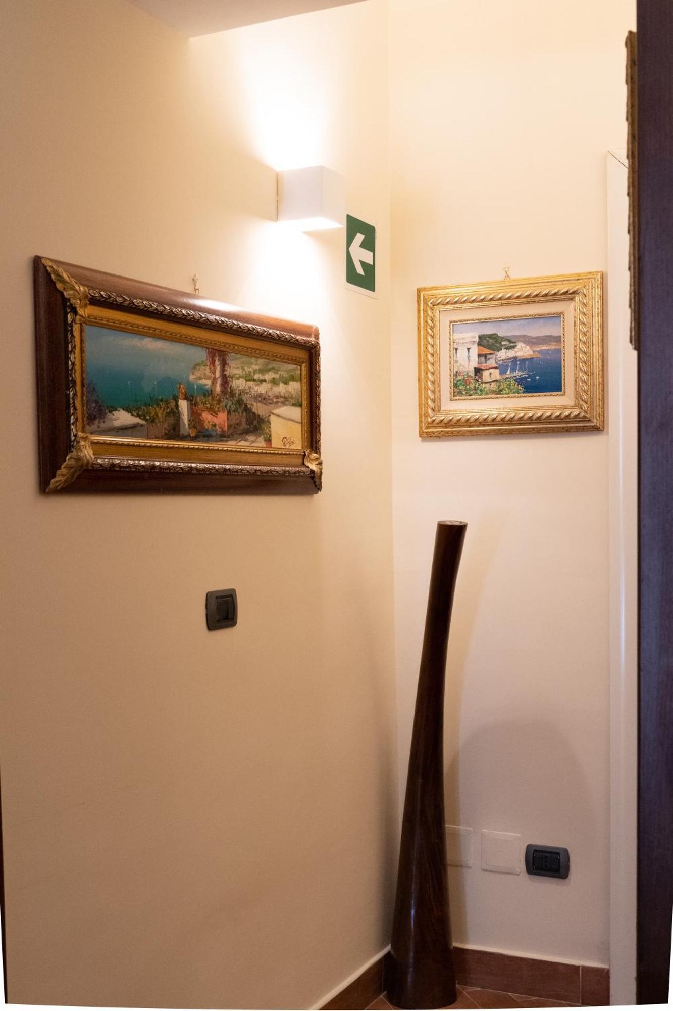 B&B Conte Cavour Nápoles Exterior foto